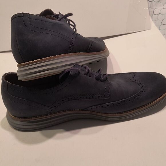 Cole Hahn Wing tips Mens - Picture 3 of 6